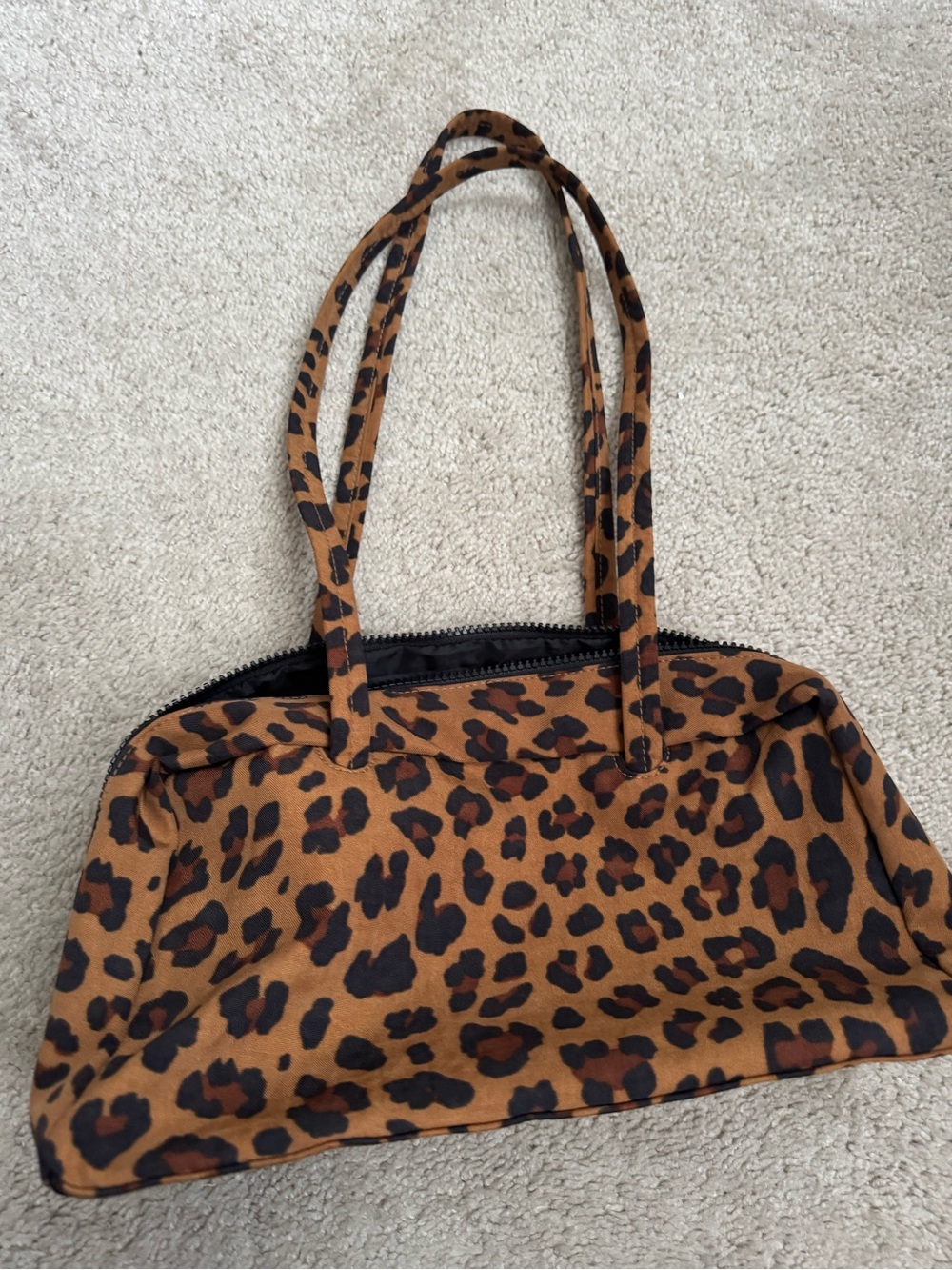 BAGGU Bowler Shoulder Bag - Leopard Print - Picture 2 of 7